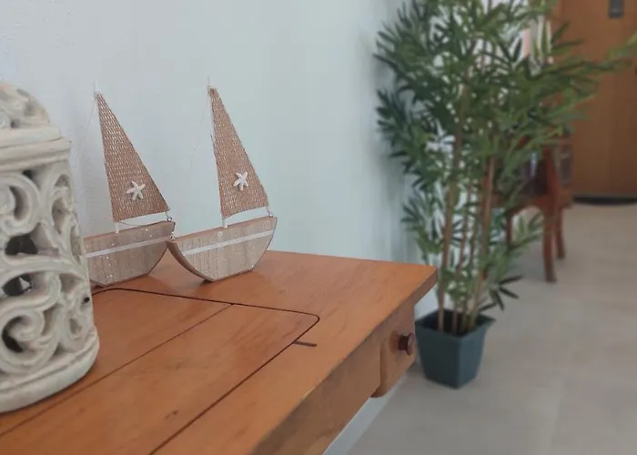 Vasileiadou & Maisonettes フロギタ